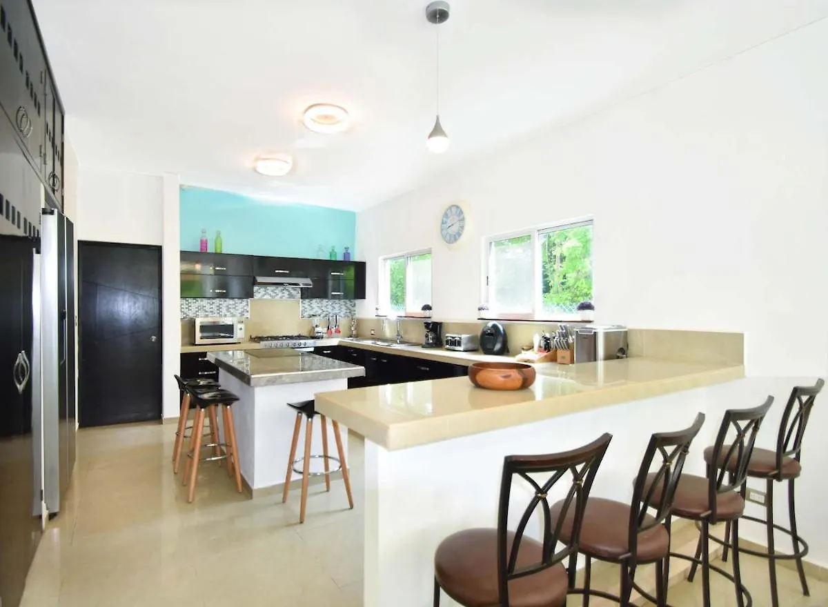 Villa Mariposa With Private Pool Jacuzzi Und Incl Services Playa del Carmen 0*,  Mexico