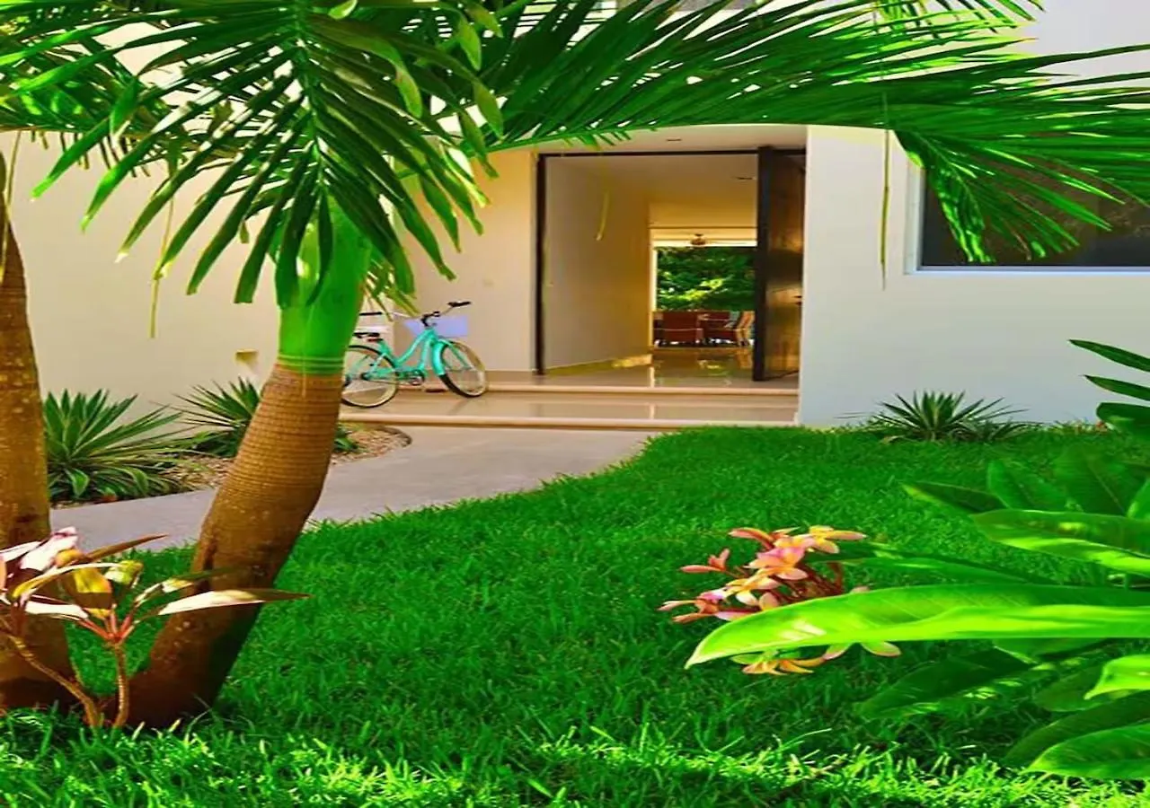 Villa Mariposa With Private Pool Jacuzzi Und Incl Services بلايا ديل كارمن شقة
